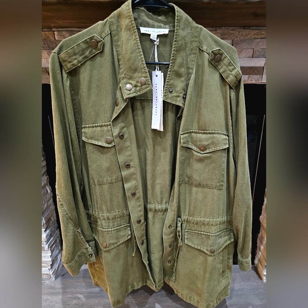 NWT- Jane + Delancey Olive Green Military Style Jacket Women's 1X